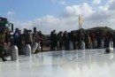 Protesta dei pastori sardi: meglio buttare il latte che svenderlo
