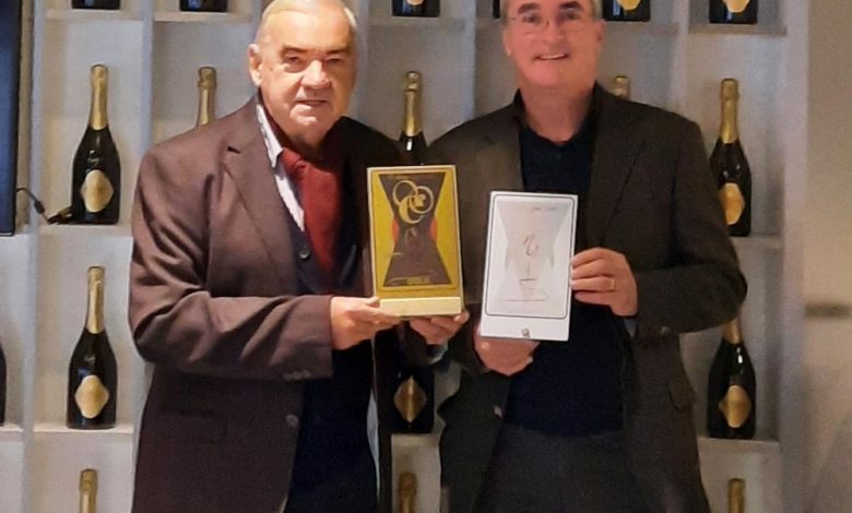 Il Trentodoc Altemasi della Cavit premiato con la clessidra di platino Nuovo importante riconoscimento per la Cavit (Cantina Viticoltori del Trentino).