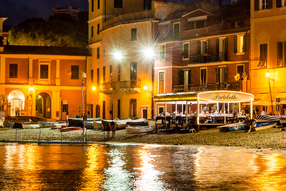 Portobello Restaurant beach bar