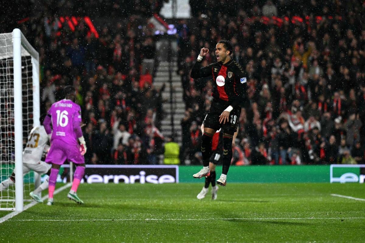 Europa-League-oggi-Bournemouth-Milan-2-0-rossoneri-in-10-per-lespulsione-di-Maignan-Diretta.jpg